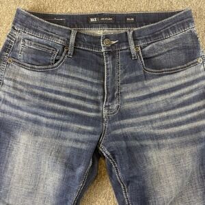 BKE Jeans Mens 33x30 Blue Jake Straight Leg Buckle Faded Dark Wash Denim Stretch